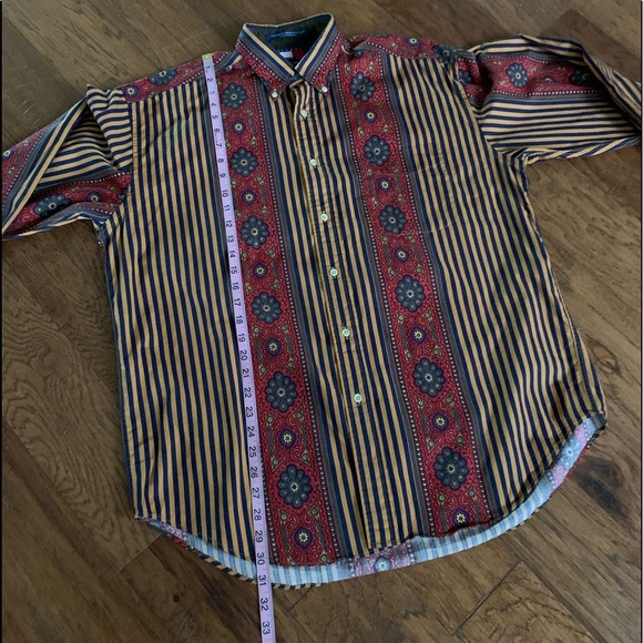 Tommy Hilfiger Bold Print Striped Button Down Shirt - Picture 11 of 12